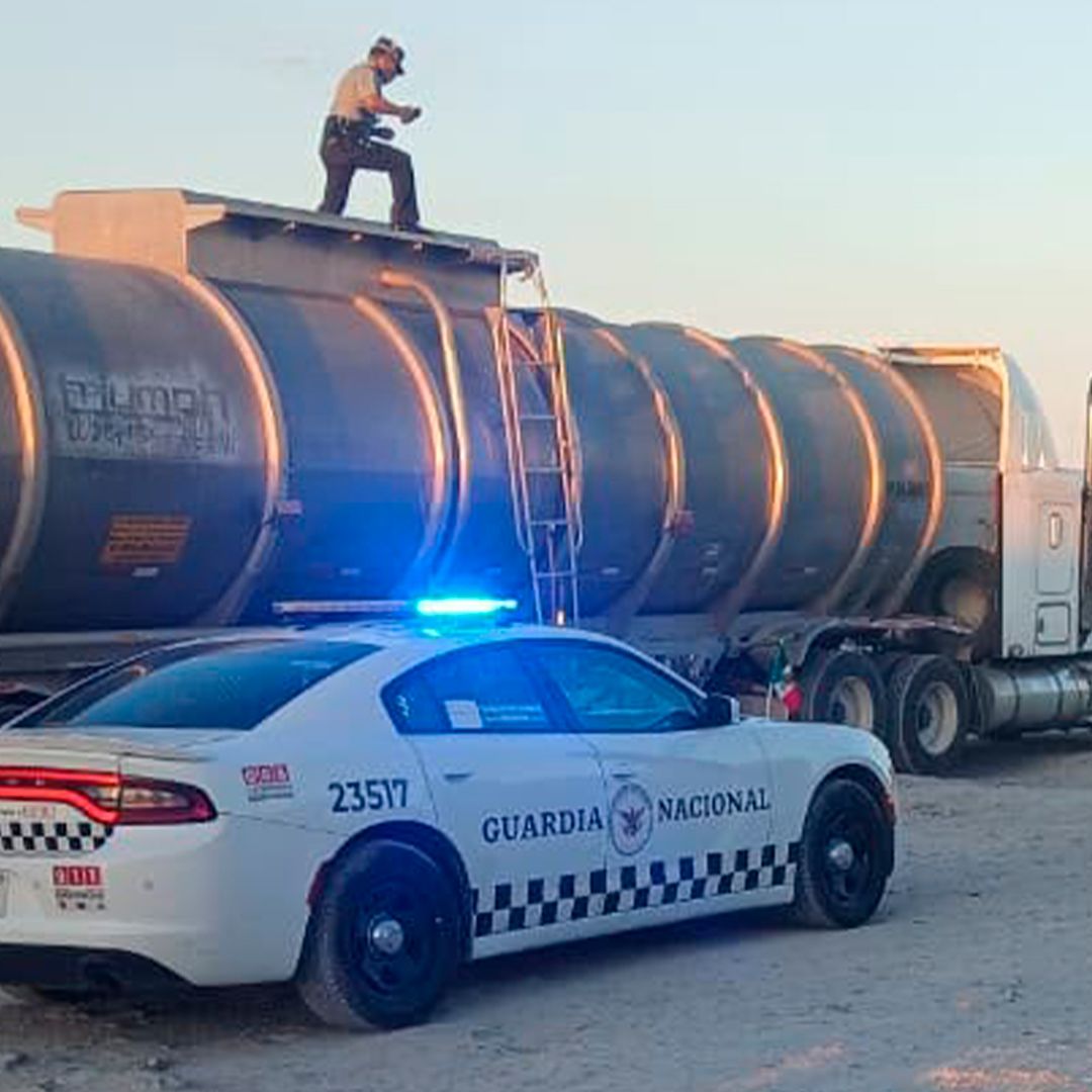 Aseguran Pipa con Hidrocarburo Presuntamente Ilícito en Parras, Coahuila